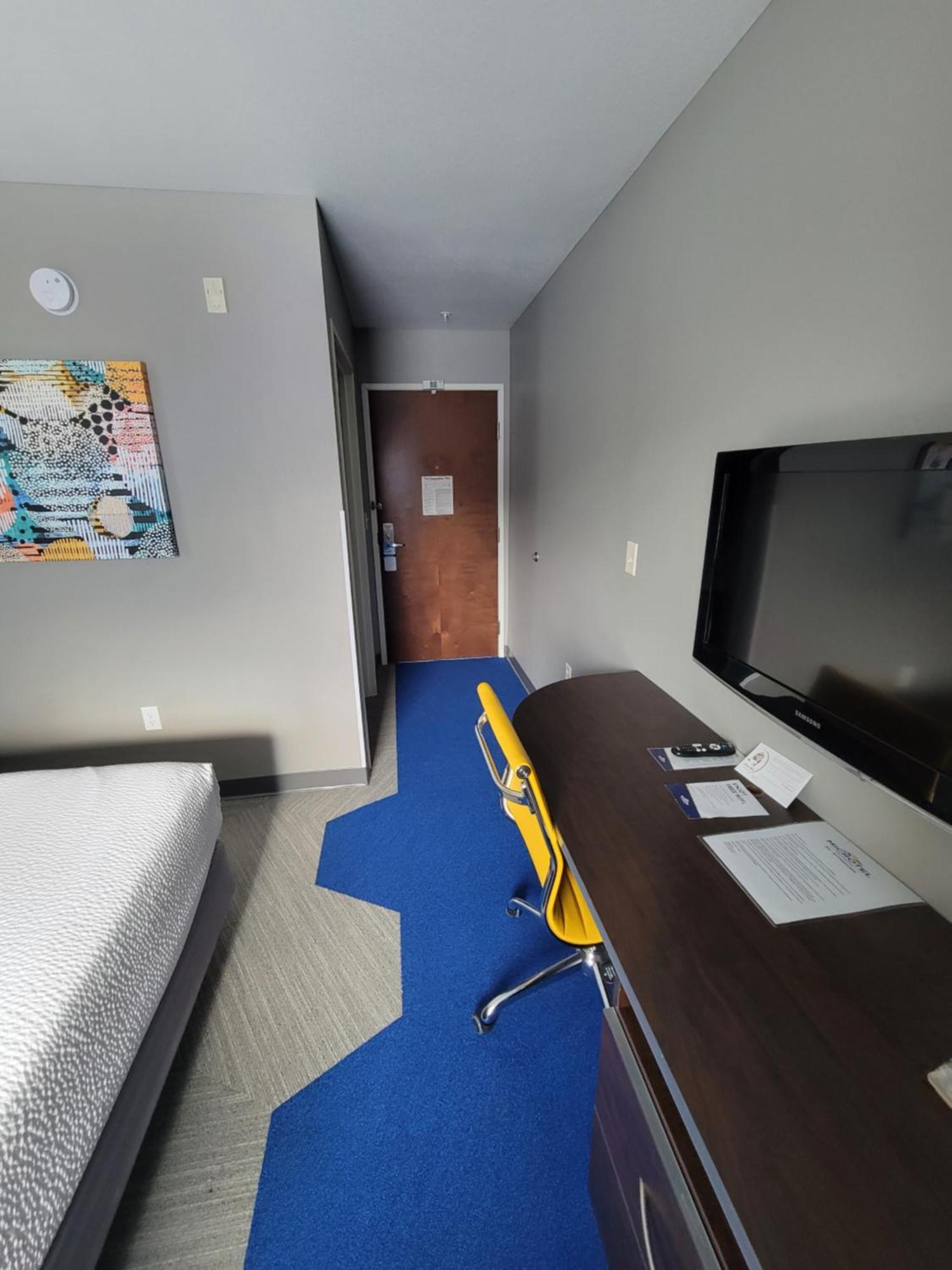 Microtel Inn & Suites By Wyndham Bluffs Council Bluffs Εξωτερικό φωτογραφία